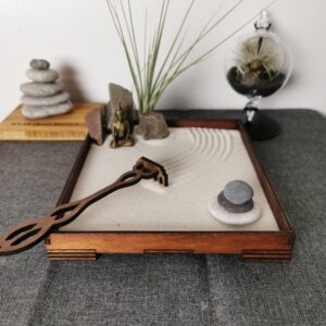 Handgefertigtes Zengarten -Set mit Buddha-Figur mit Harke Feng Shui Meditation nachhaltig & umweltfreundlich DIY-Set – Bild 6