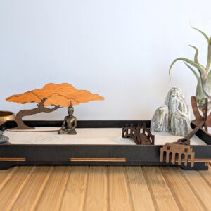 Design Zengarten Set -handmade- mit Bonsai, Brücke und Harke aus FSC-Holz, Entspannung & Meditation, prima Geschenk - Idee – Bild 2