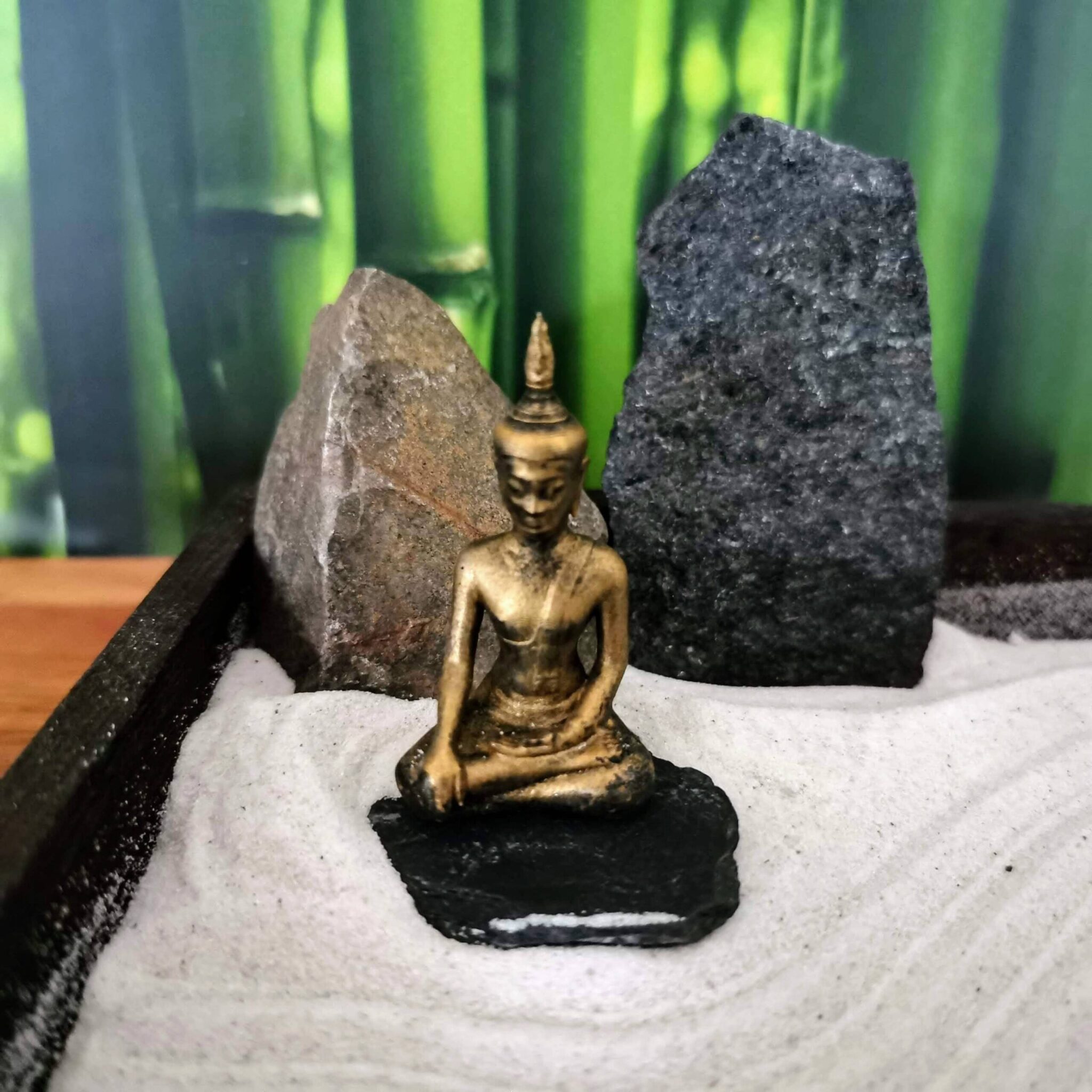 Handgefertigtes Zengarten -Set mit Buddha-/ Ganesha-Figur mit Harke Feng Shui Meditation – Bild 2