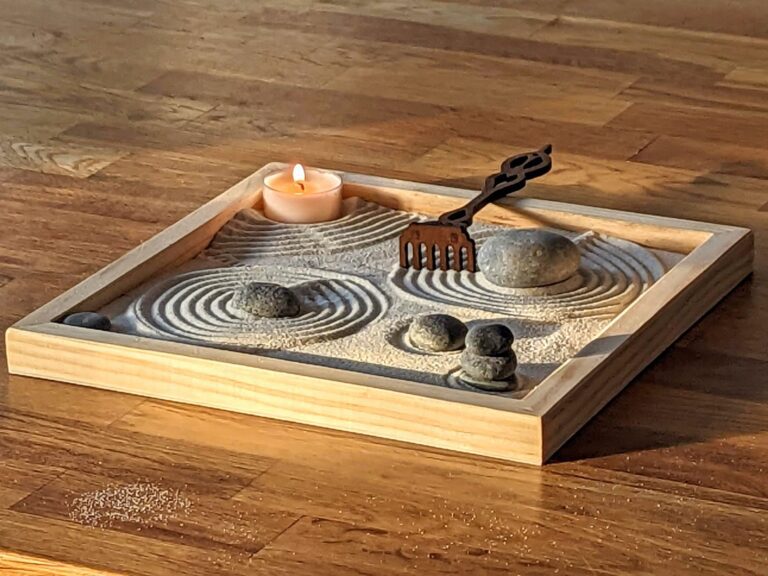 Zen-Garten-Set aus Massivholz mit Kerze – handgefertigt & nachhaltig